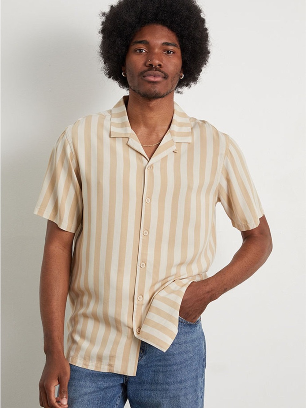 PacSun Beige & White Vertical Stripe Short Sleeve Button-Down Shirt (rack)
